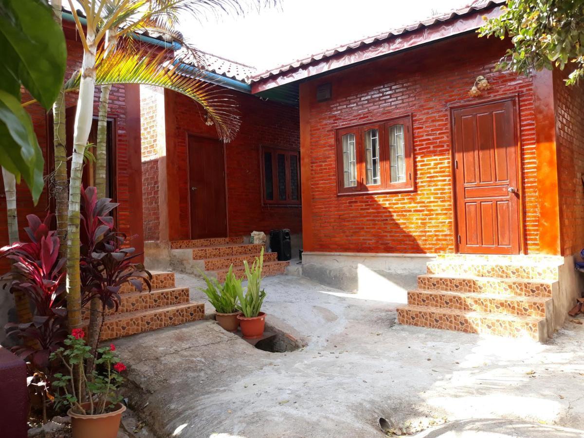 Kongkeo Guesthouse Muang Phônsavan Exterior foto
